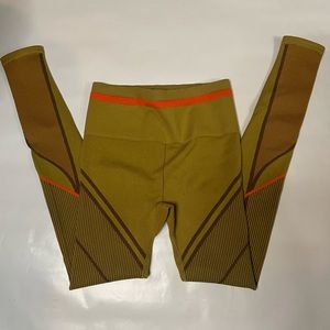 Fabletics leggings- size small